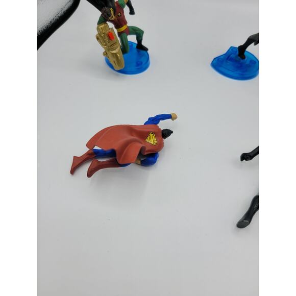 DC Batman Joker Cat Women Robin  McDonald's Figures Toys Lot (7) - Picture 9 of 10